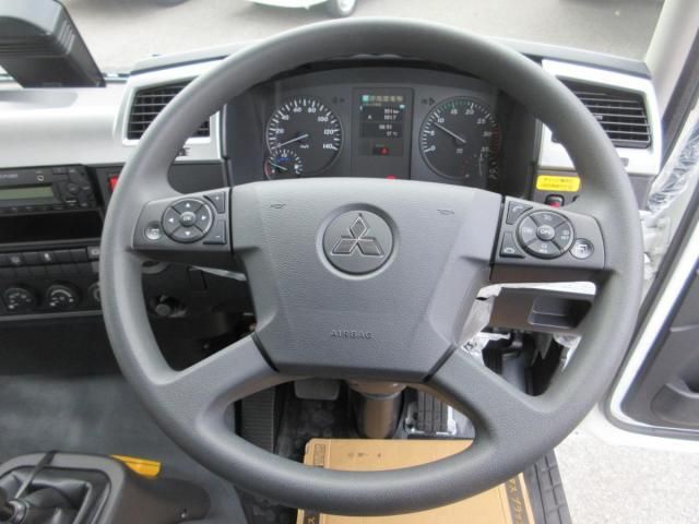 MITSUBISHI FUSOU FIGHTER 2025 Image 31