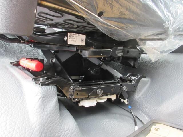 MITSUBISHI FUSOU FIGHTER 2025 Image 31