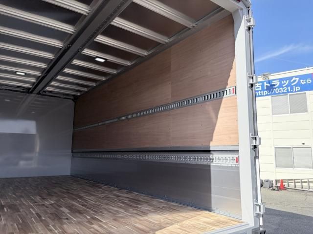 ISUZU FORWARD 2025 Image 31