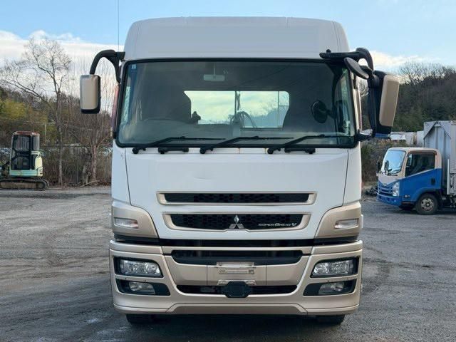 MITSUBISHI FUSOU SUPER GREAT 2018 Image 31