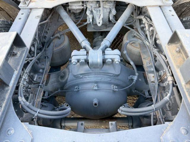 MITSUBISHI FUSOU SUPER GREAT 2018 Image 31