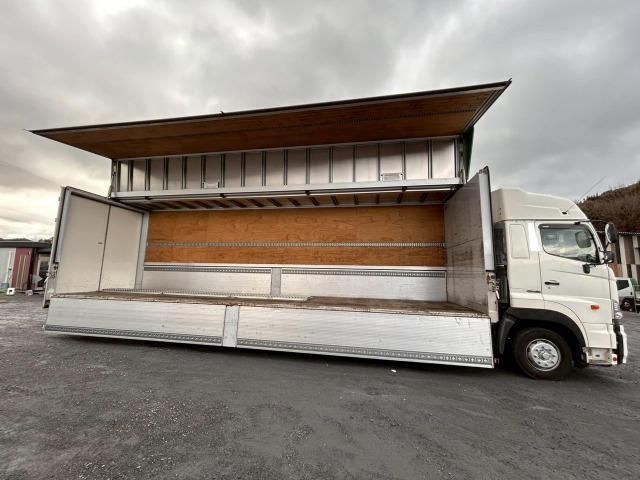 HINO PROFIA 2017 Image 31