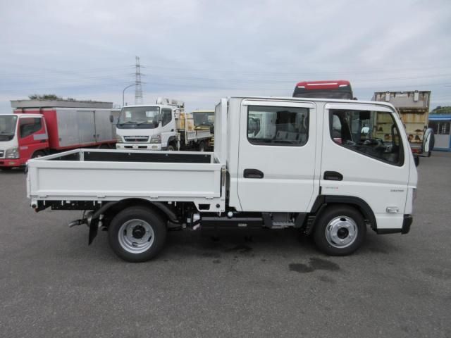 MITSUBISHI CANTER 2025 Image 31