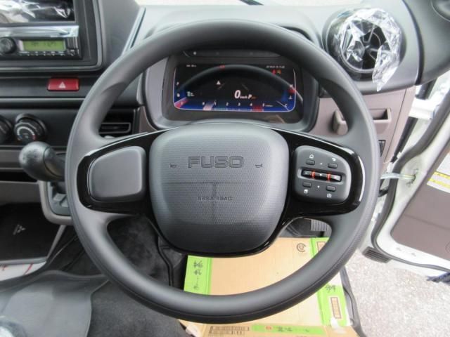 MITSUBISHI CANTER 2025 Image 31