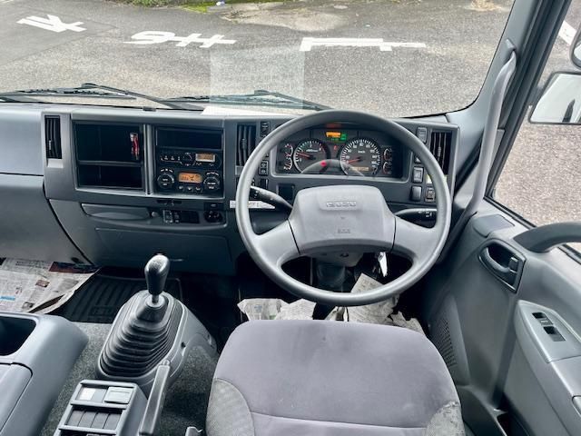 ISUZU FORWARD 2016 Image 31