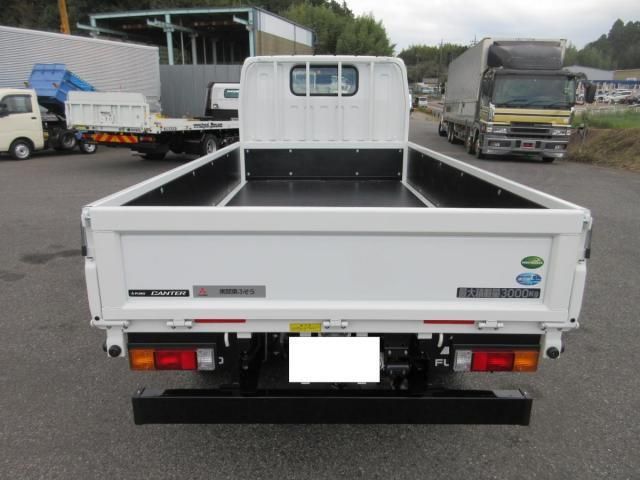 MITSUBISHI CANTER 2025 Image 31