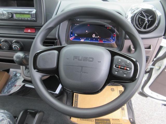 MITSUBISHI CANTER 2025 Image 31