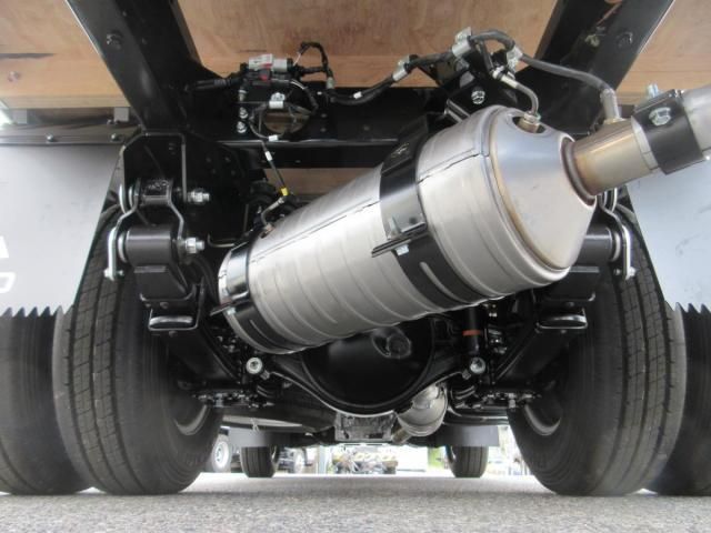 MITSUBISHI CANTER 2025 Image 31