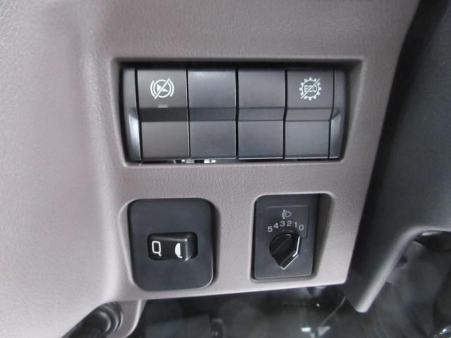 MITSUBISHI CANTER 2025 Image 31