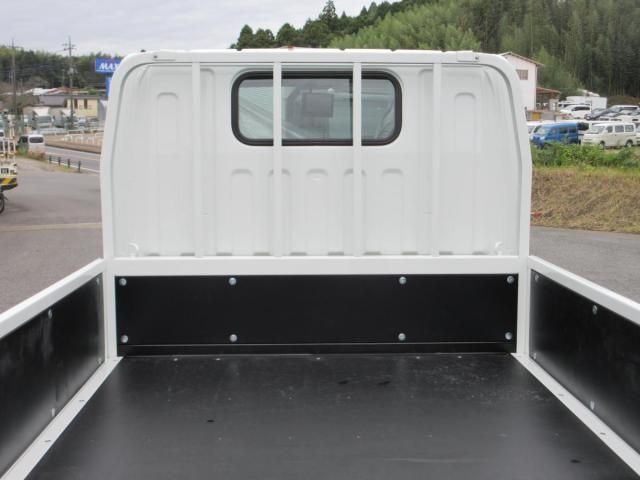 MITSUBISHI CANTER 2025 Image 31