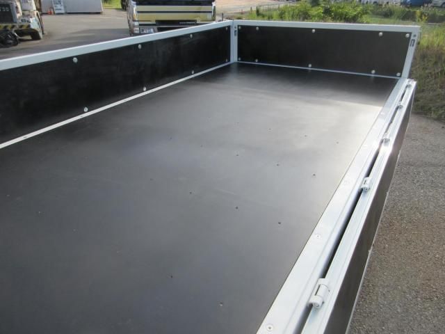 MITSUBISHI CANTER 2025 Image 31