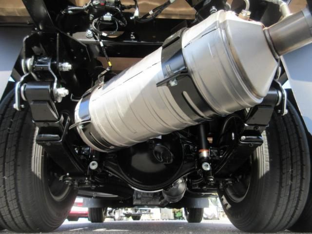 MITSUBISHI CANTER 2025 Image 31