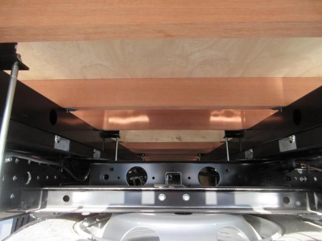 MITSUBISHI CANTER 2025 Image 31