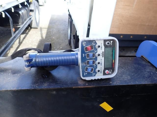 MITSUBISHI CANTER 2018 Image 31