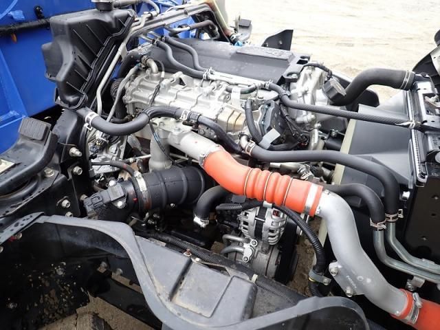 MITSUBISHI CANTER 2018 Image 31