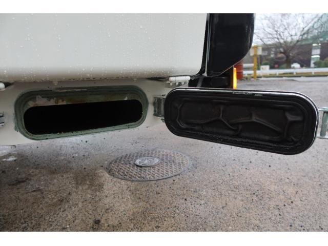 HINO DUTRO 2017 Image 31