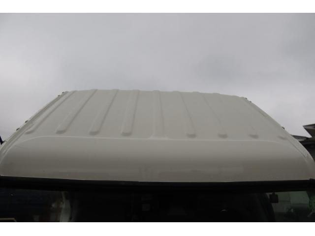 HINO DUTRO 2017 Image 31