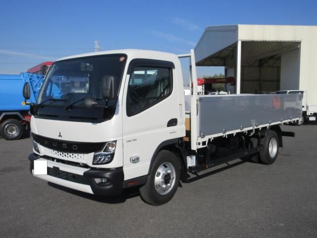 MITSUBISHI CANTER 2025 Image 31