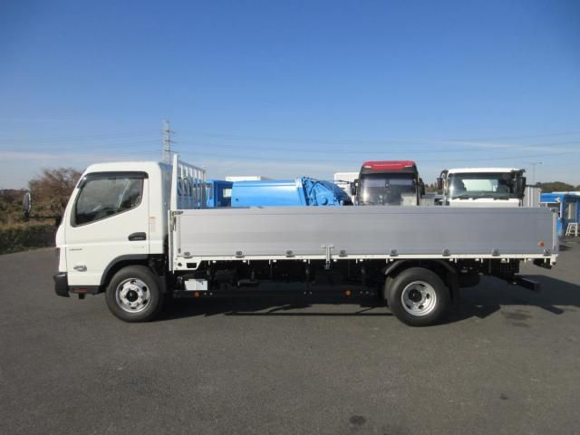 MITSUBISHI CANTER 2025 Image 31