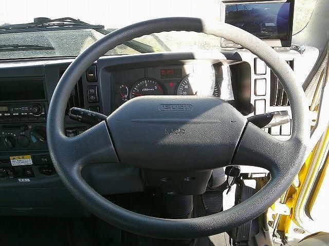 ISUZU FORWARD 2014 Image 31