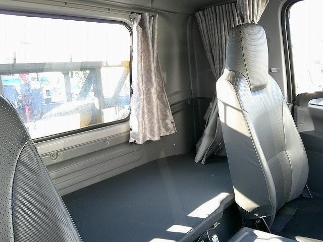 ISUZU FORWARD 2014 Image 31