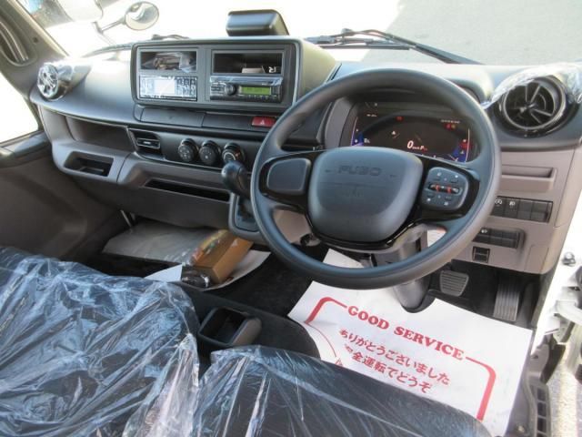 MITSUBISHI CANTER 2025 Image 31