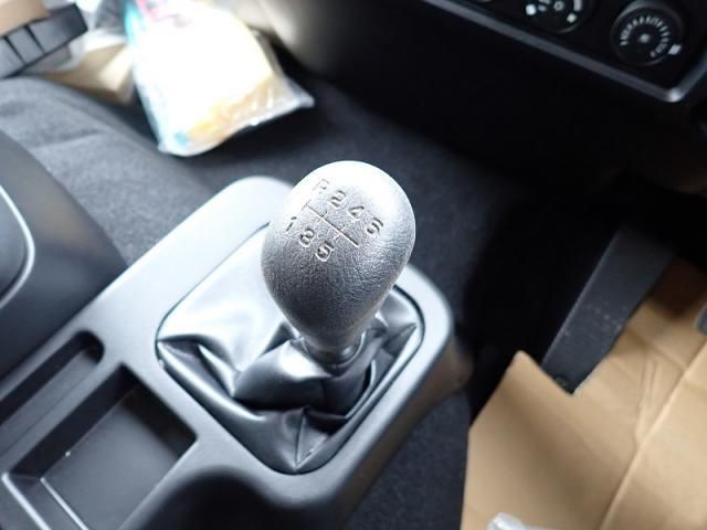 MITSUBISHI CANTER 2025 Image 31