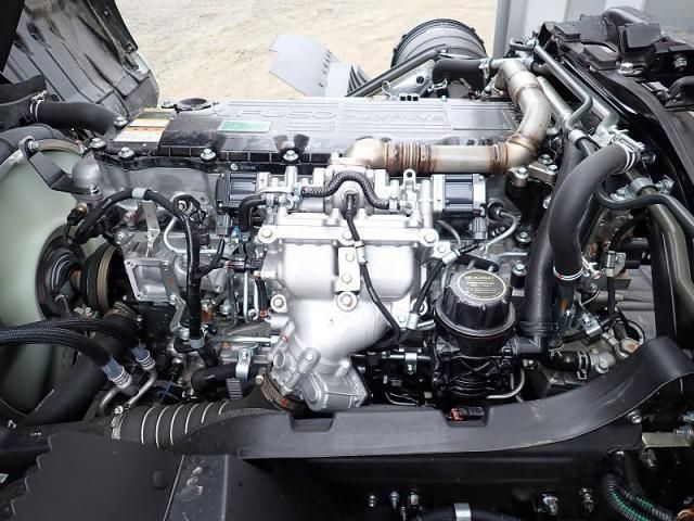 MITSUBISHI CANTER 2025 Image 31