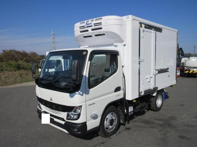 MITSUBISHI CANTER 2025 Image 31