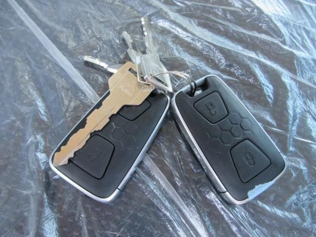 MITSUBISHI CANTER 2025 Image 31