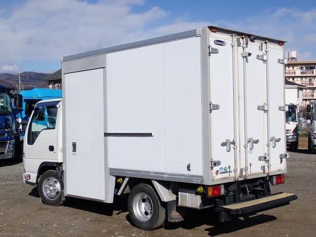 ISUZU ELF 2017 Image 31