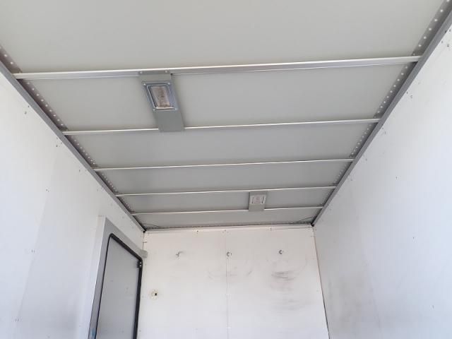 ISUZU ELF 2017 Image 31