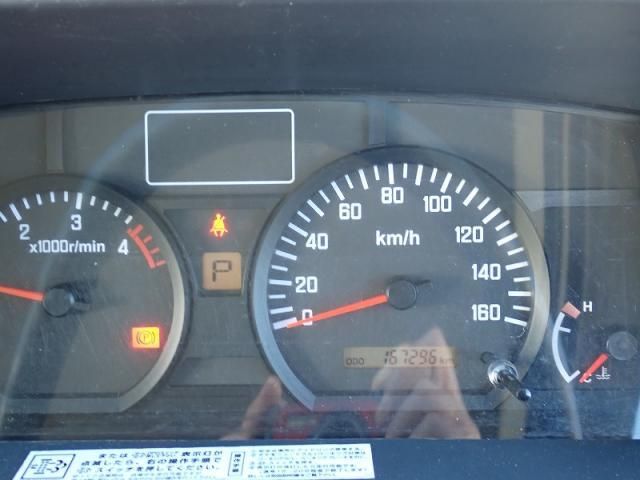 ISUZU ELF 2017 Image 31