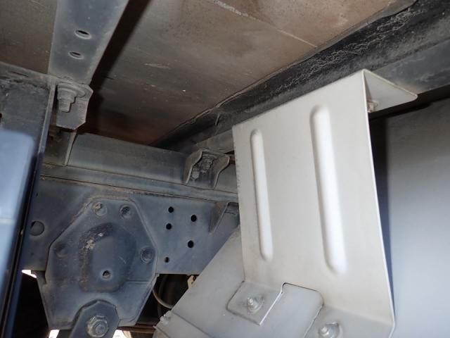 ISUZU ELF 2017 Image 31