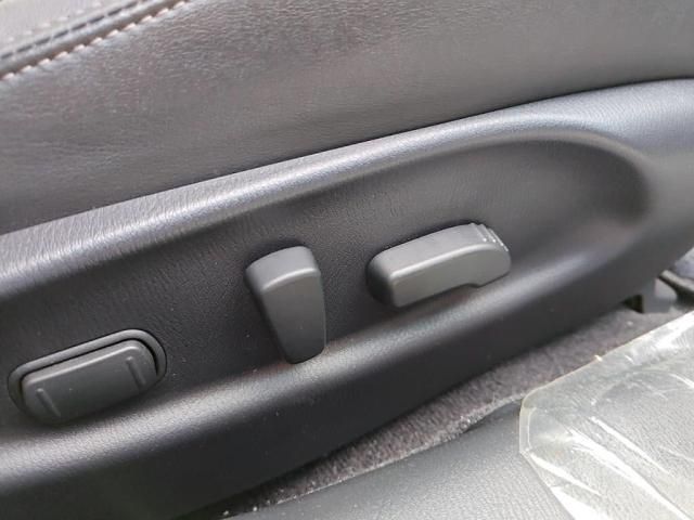 NISSAN FUGA 2017 Image 31