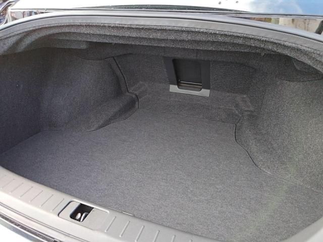 NISSAN FUGA 2017 Image 31