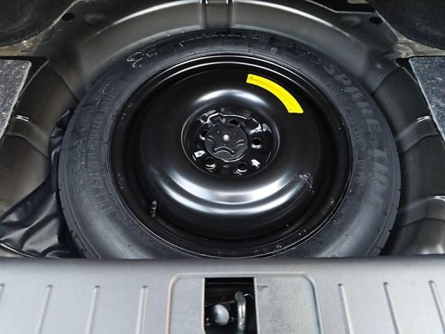 NISSAN FUGA 2017 Image 31