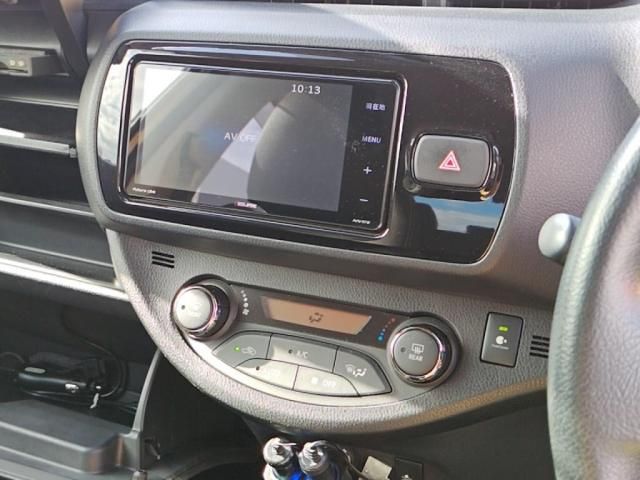 TOYOTA VITZ 2017 Image 31