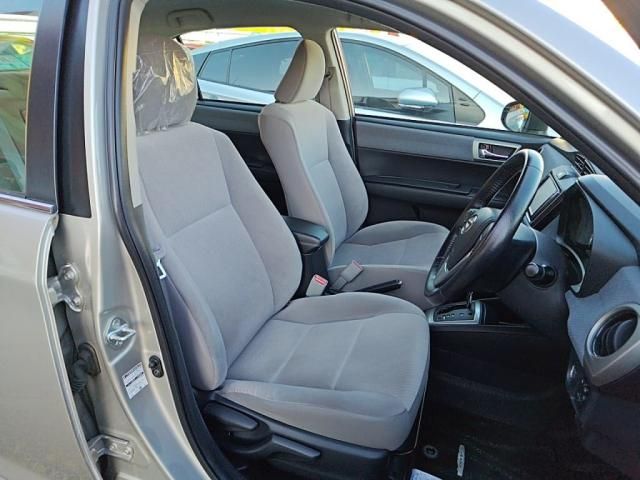 TOYOTA COROLLA AXIO 2012 Image 31