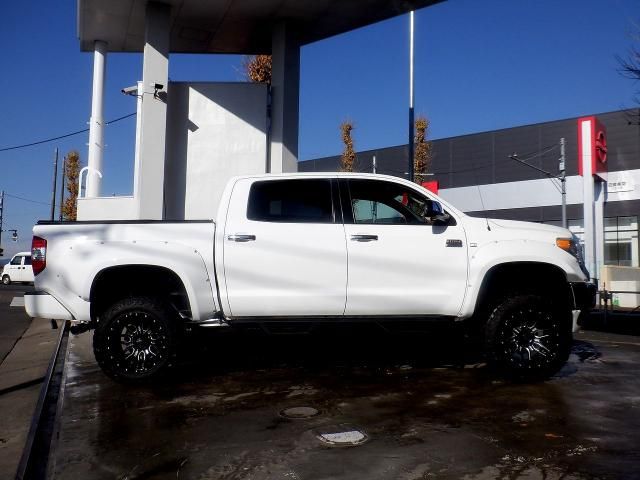 TOYOTA TANDORA 4WD 2015 Image 31