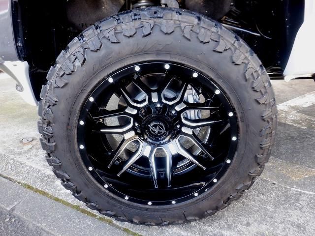 TOYOTA TANDORA 4WD 2015 Image 31