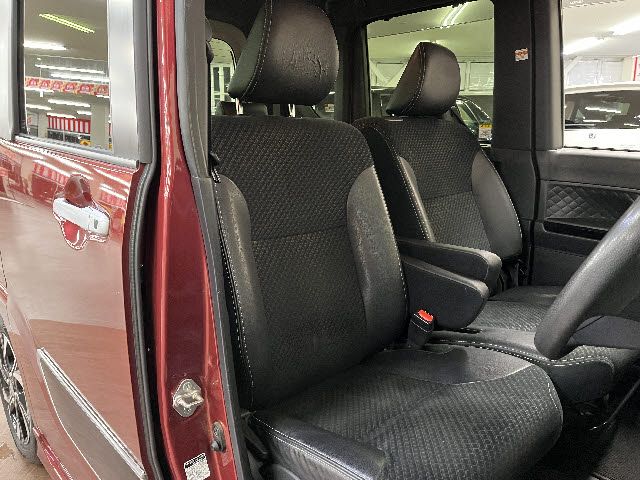 DAIHATSU TANTO CUSTOM 2021 Image 31