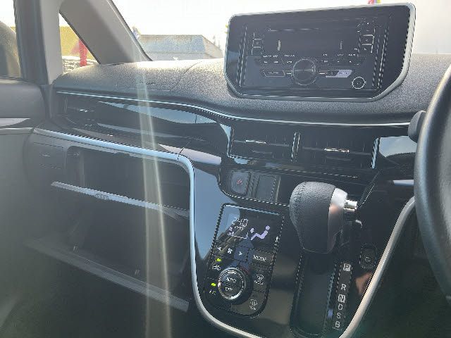 DAIHATSU MOVE CUSTOM 2020 Image 31