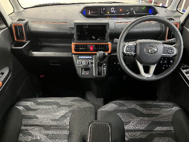 DAIHATSU TANTO FAN CROSS 4WD 2024 Image 31