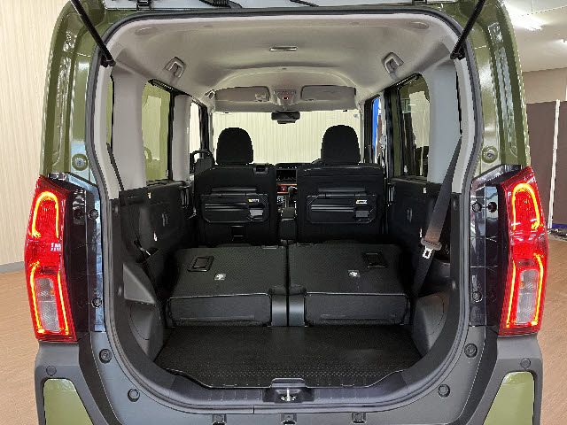 DAIHATSU TANTO FAN CROSS 4WD 2024 Image 31