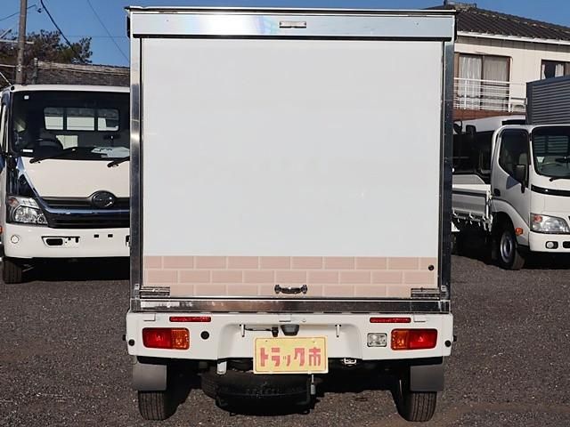 DAIHATSU HIJET TRUCK 4WD 2019 Image 31