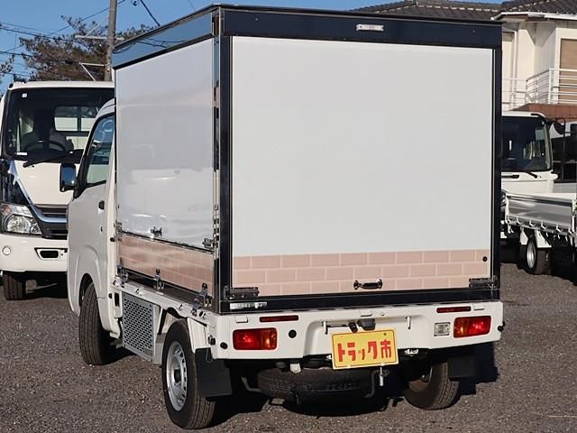 DAIHATSU HIJET TRUCK 4WD 2019 Image 31