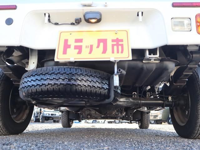 DAIHATSU HIJET TRUCK 4WD 2019 Image 31