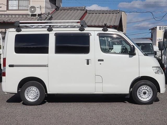 TOYOTA LITEACE VAN 2WD 2020 Image 31