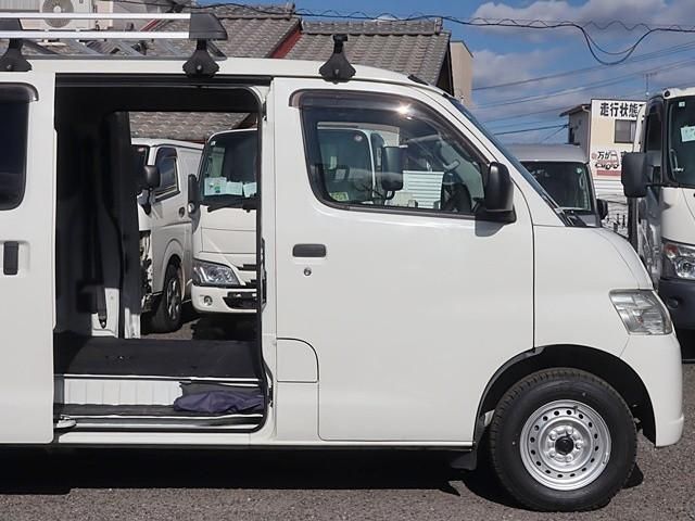 TOYOTA LITEACE VAN 2WD 2020 Image 31